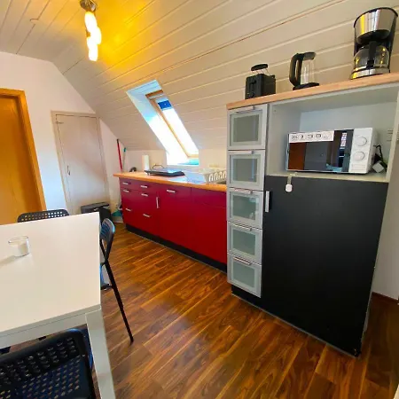 Ferienzimmer * Fischach
